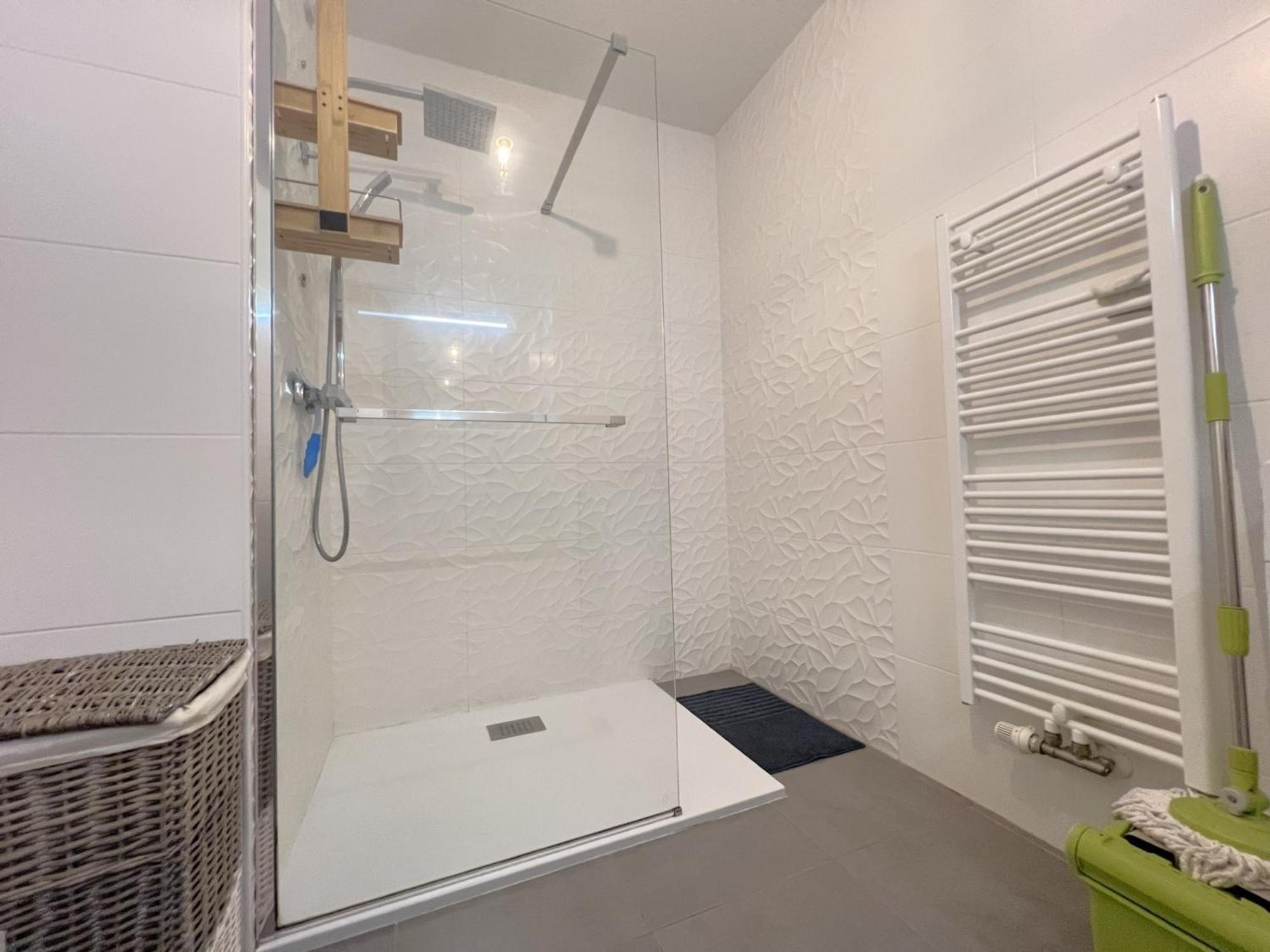 Charmant Appartement Pour 6 En Centre-Ville D'Arcachon Avec Terrasse, Parking Et Wifi - Fr-1-474-174 Exterior photo